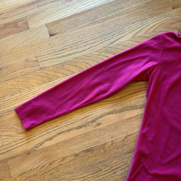 Columbia Fuchsia long sleeve fleece 1/4 zipper Small - Picture 3 of 10